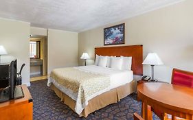 Days Inn & Suites By Wyndham Clermont